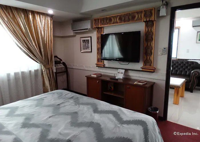 Lido De Paris Hotel Manila