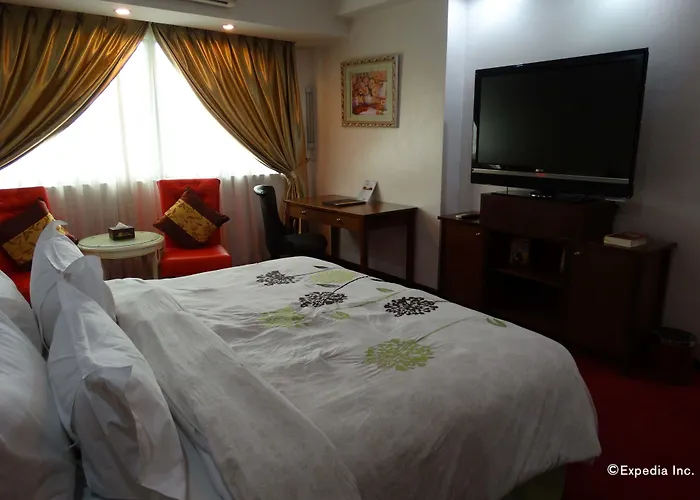 ホテル Lido De Paris 4*