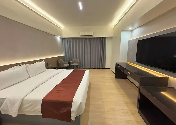 Hotel Lido De Paris 4*